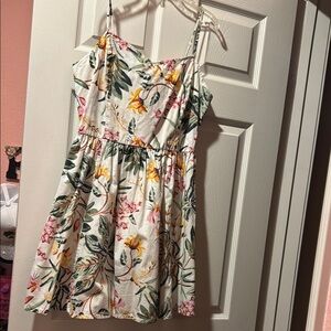 H&M Floral Patterned Dress